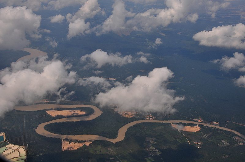 apr_02_7242_river.jpg