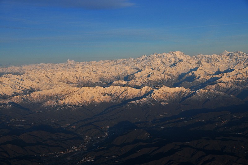 feb 19 7048 morning alps