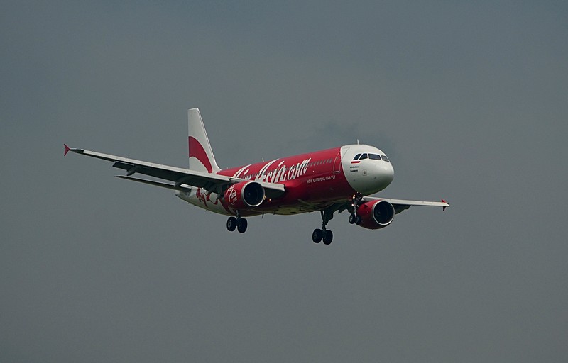 air asia landing