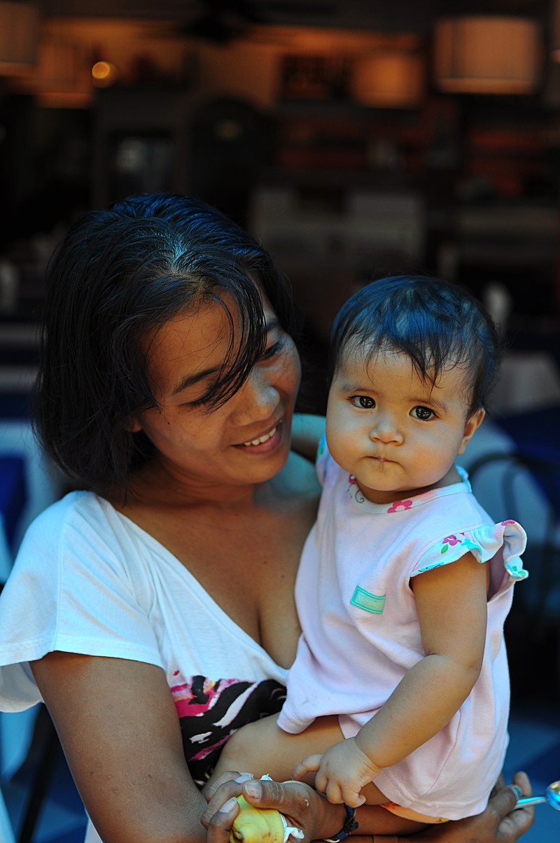 may 16 5284 mom baby