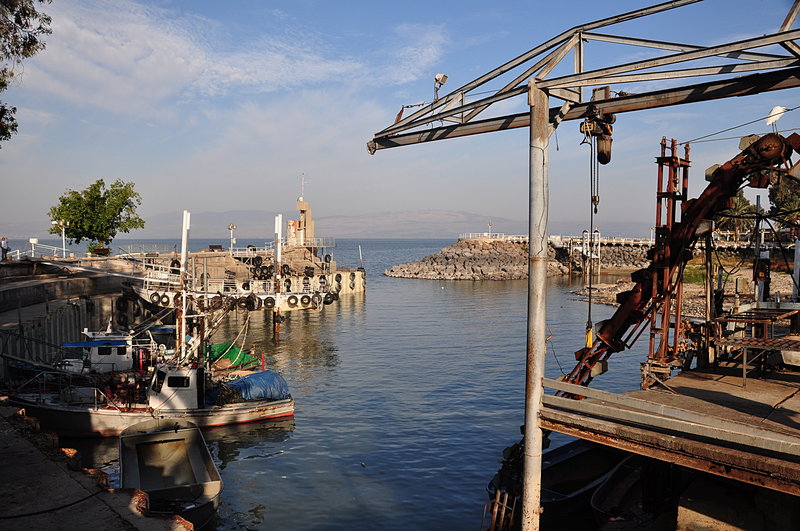 nov 18 1572 kibbutz harbor