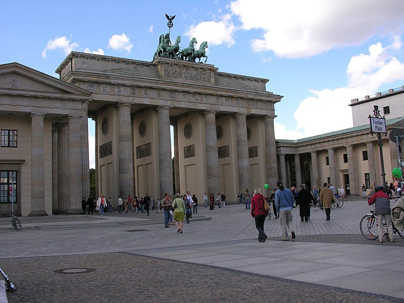 thesis berlin wall